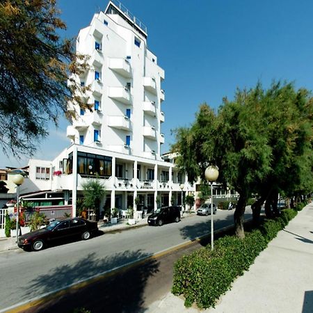 Hotel Villa Sorriso Senigallia Exterior photo