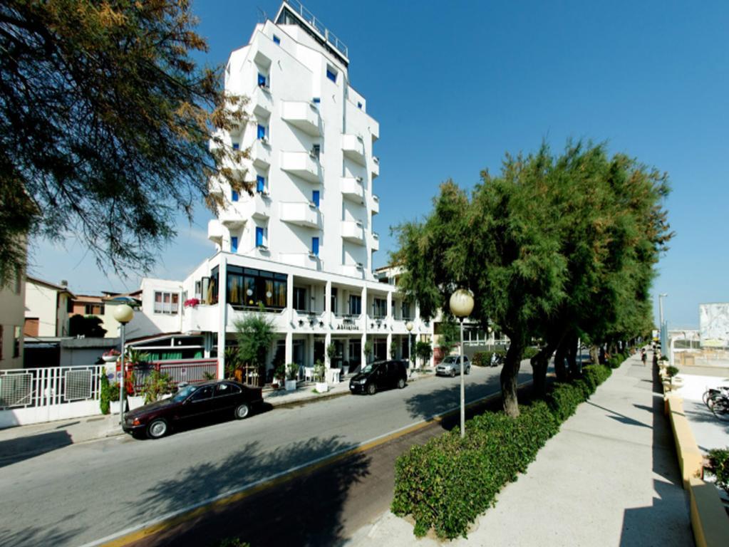 Hotel Villa Sorriso Senigallia Exterior photo